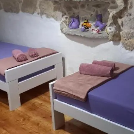 Hébergement de vacances Leptir Drniš